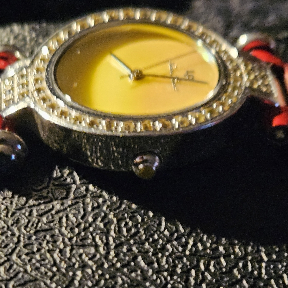 Lucien Piccard Iced Out With MOP Dial - Picture 4 of 7